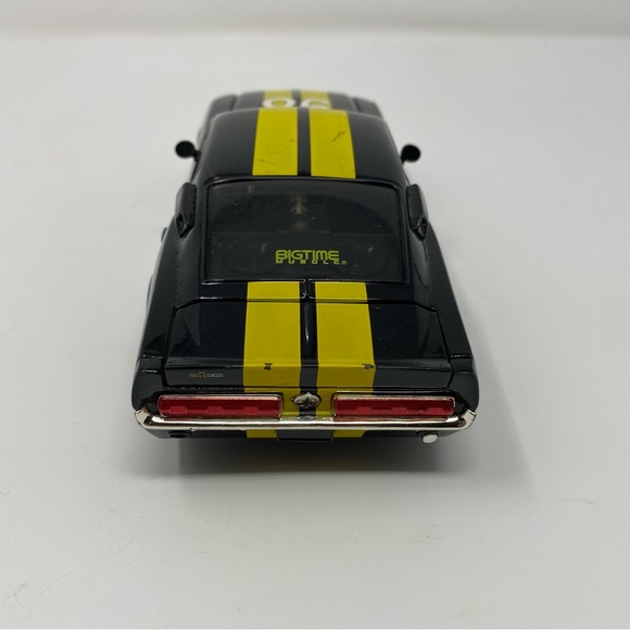 1967 Shelby GT-500KR 1:24 scale diecast car by Jada Big Time Muscle (Used)‎ - Picture 1 of 13